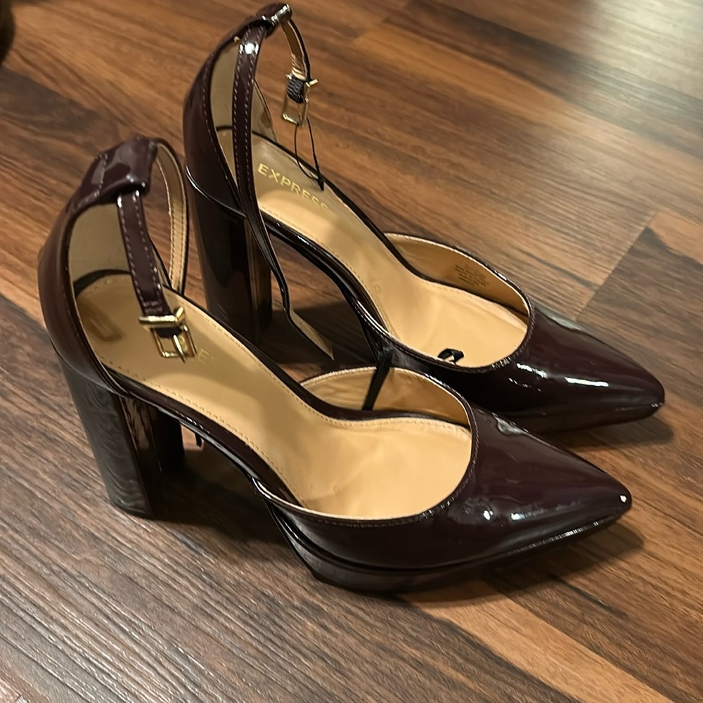 EXPRESS BURGUNDY BLOCK HEELS WITH ANKLE STRAP